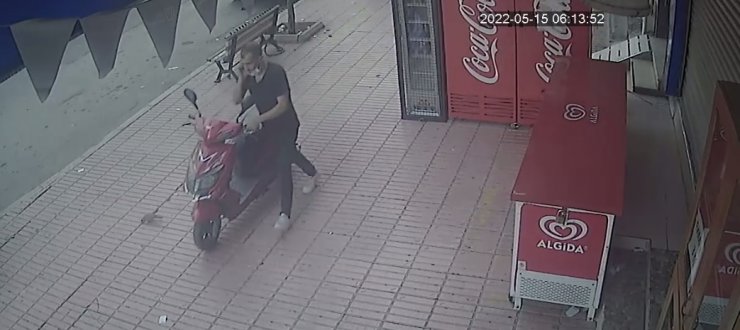 6 elektrikli bisiklet çaldı, 7'ncisinde yakalandı