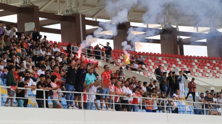 Emre Belözoğlu: Ülke futbolunu en iyi şekilde temsil edeceğiz