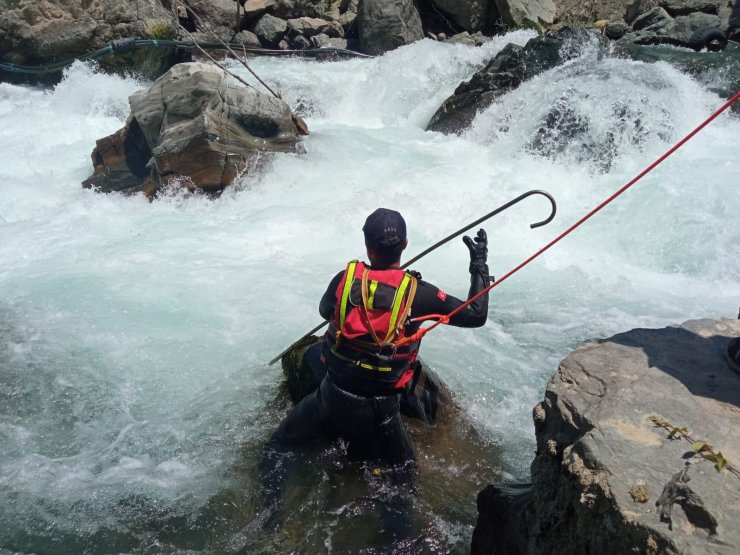 Kaybolan hemşireyi arama çalışmalarında 31'inci gün