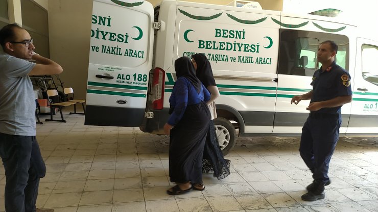 Göksu Çayı'na giren Ömer öldü, kardeşi kurtarıldı