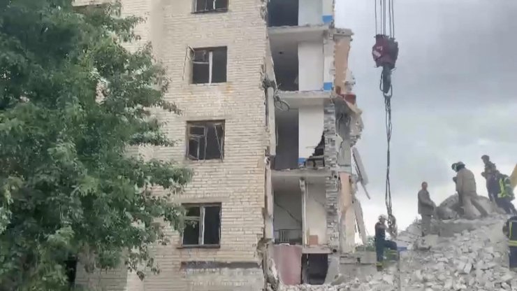 Rusya'dan Ukrayna’ya roket saldırısı: 15 ölü, 6 yaralı