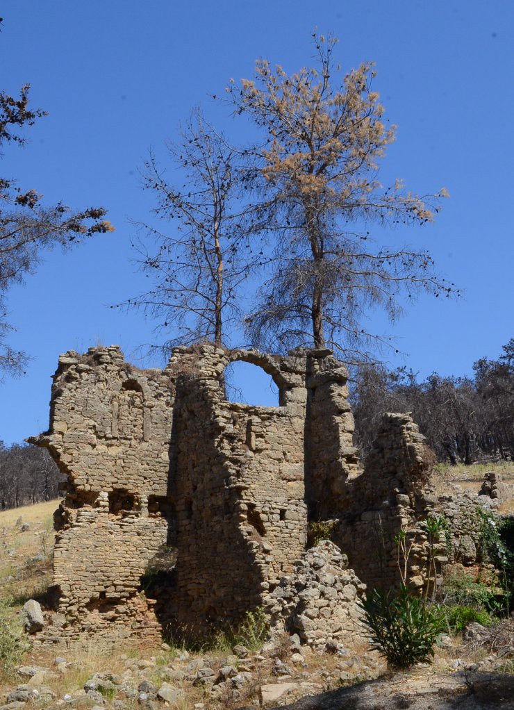 Seleukeia Antik Kenti'nde büyük yangının izleri silindi