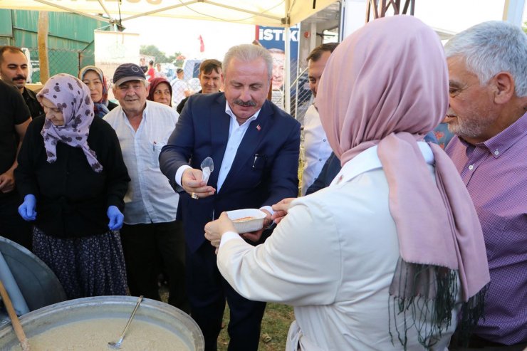 TBMM Başkanı Şentop: Kapalı alanlarda maske kullanmada fayda var