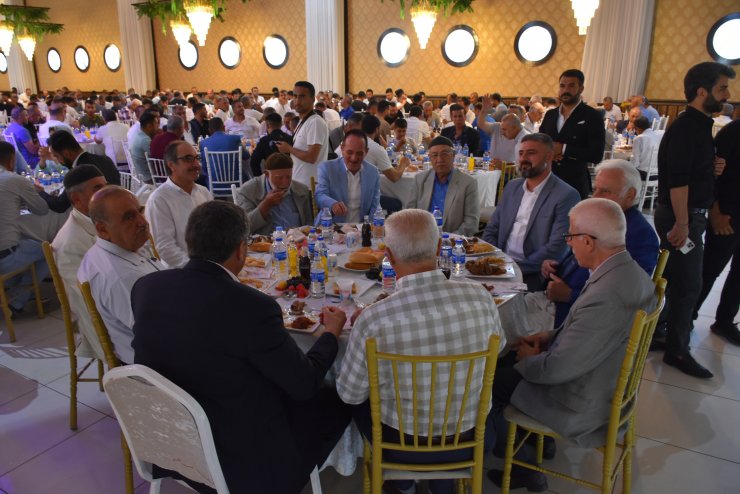 20 yıllık kan davası 3 bin kişinin katıldığı yemekle barışla sonuçlandı