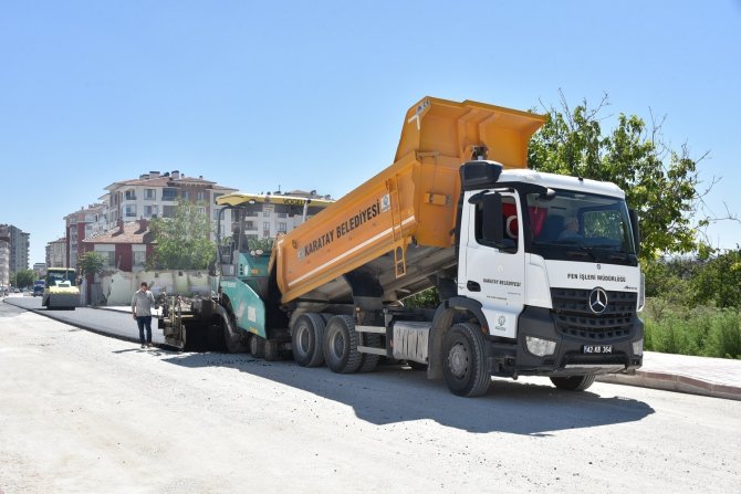 Başkan Hasan Kılca sahadaki çalışmaları yakından takip ediyor