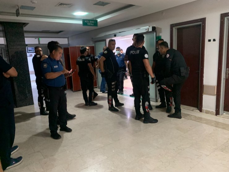 Düğünde ‘halay’ kavgası, hastane önünde devam etti: 5 yaralı