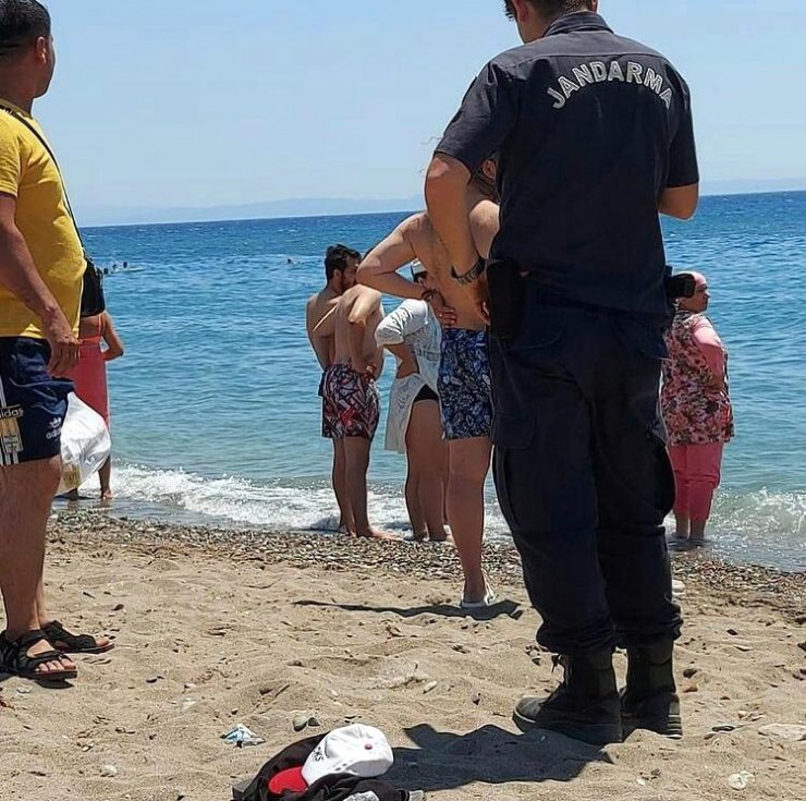 Genç kadın denizde boğuldu