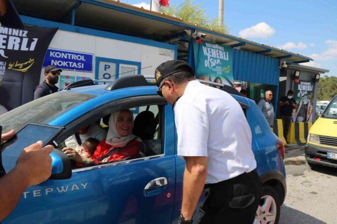 Jandarma ekipleri bayramda trafik denetimlerini arttırdı