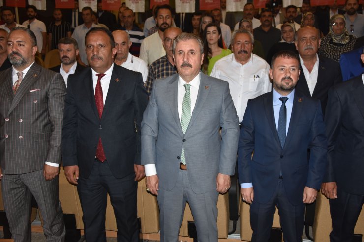 BBP'li Destici'den 6'lı masa yorumu: 6'sının da kafasında ayrı cevap var