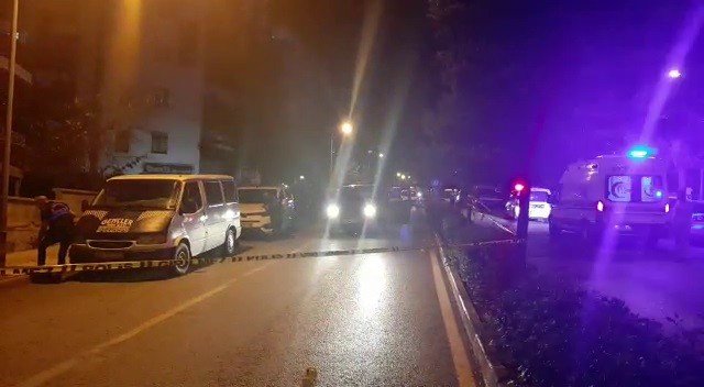 Polis aracına ateş eden şahıs etkisiz hale getirildi