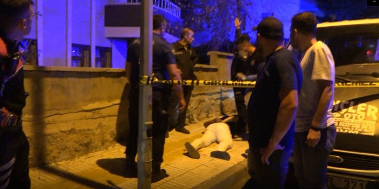 Polis otosuna ateş etti, ayağından vurularak etkisiz hale getirildi