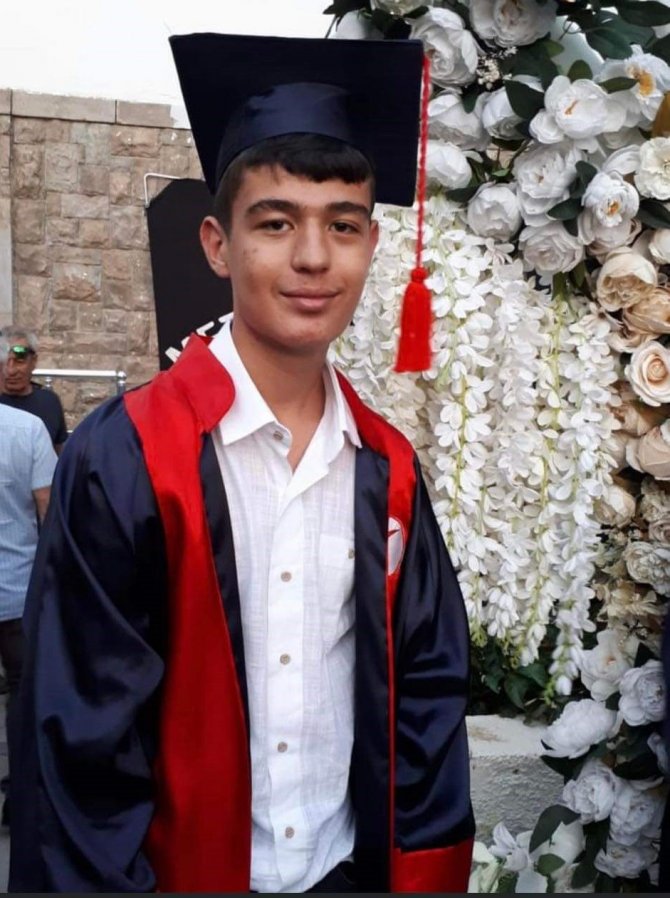 Taksinin çarptığı Arda, yaşam savaşını kaybetti