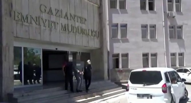 Terör operasyonları: 12 gözaltı