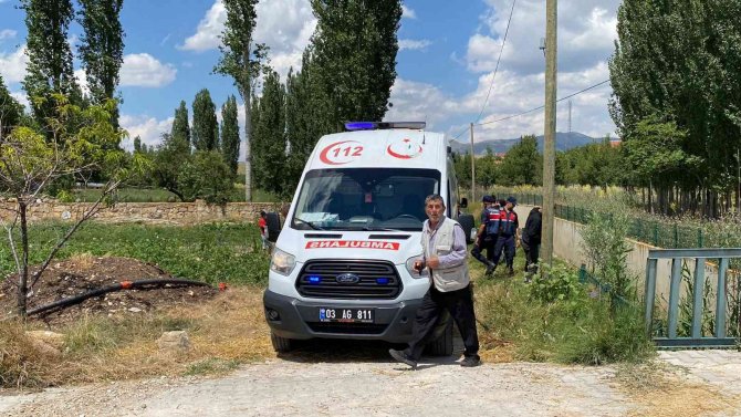 Afyonkarahisar'da patpat  kazası: Dede ve torun ağır yaralandı