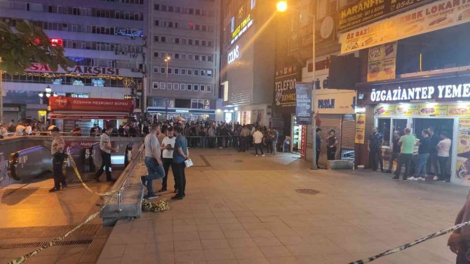 Aralarında husumet bulunan şahsı kuyumcu dükkanında silahla öldürdü