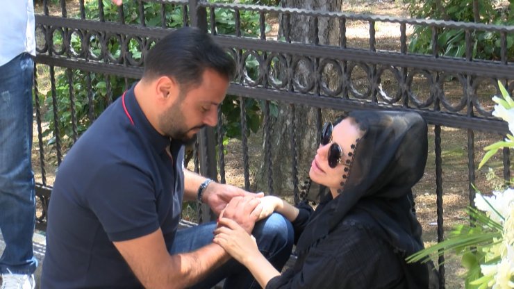 Türkücü Ceylan'ın acı günü