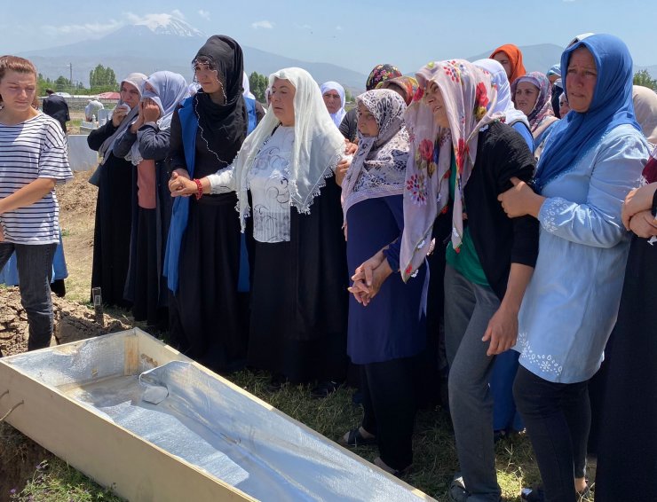 'Cinayet değil, kardeşimize komplo kurup parasını almışlar'