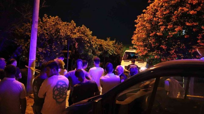 Katiliyle aynı karede