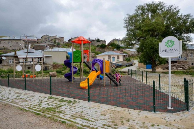 Meram'da 41 park yenilendi