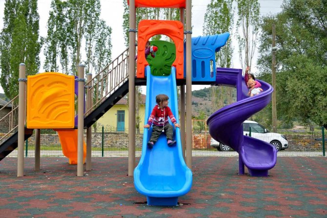 Meram'da 41 park yenilendi