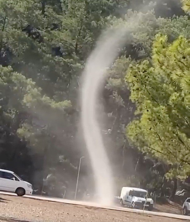 Mesire alanında hortum şaşkınlığı