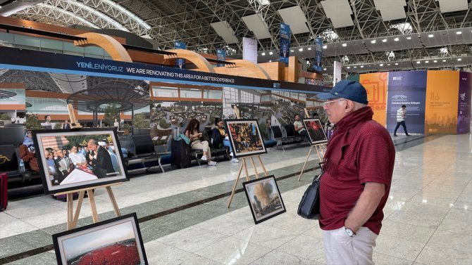 15 Temmuz'un hafızalara kazınan fotoğrafları Sabiha Gökçen'de sergileniyor