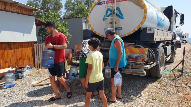 5 gündür suları akmayan kampçılar çözüm bekliyor