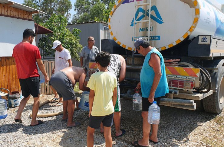 5 gündür suları akmayan kampçılar çözüm bekliyor