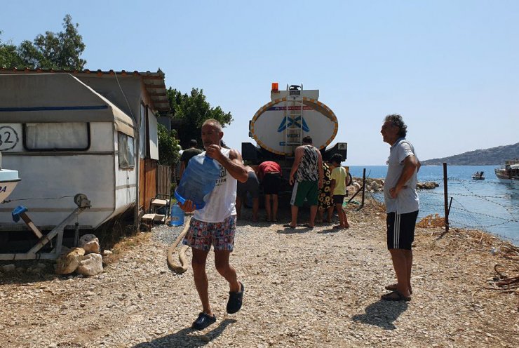 5 gündür suları akmayan kampçılar çözüm bekliyor