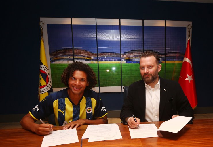 Fenerbahçe, Willian Arao ile 2+1 yıllık sözleşme imzaladı