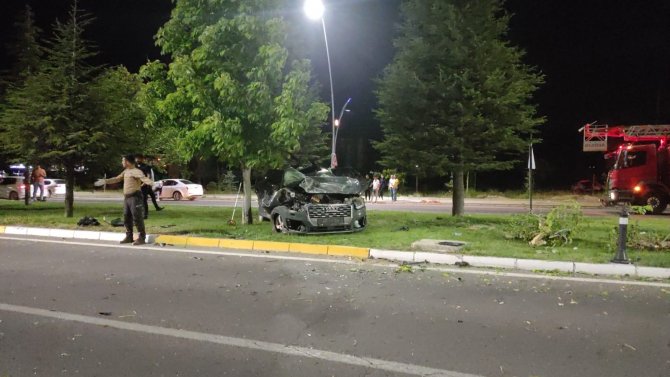 Niğde’de hız ölüm getirdi