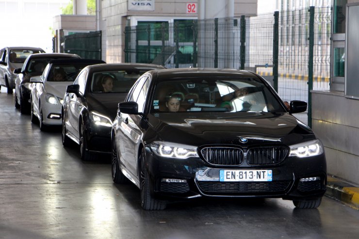 Sınır kapılarından 578 bin gurbetçi, ülkeye geldi