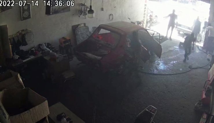 Yanmaktan son anda kurtuldu