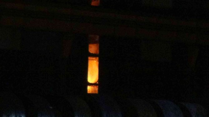 Kocaeli’de demir çelik fabrikasında çıkan yangın söndürüldü