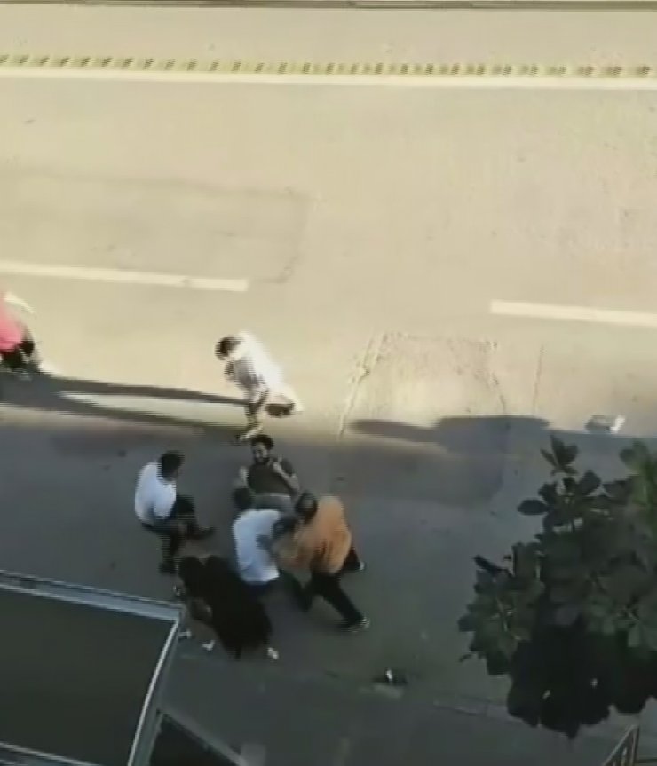 Mehteran takımı yanlarından geçerken onlar kavga etti