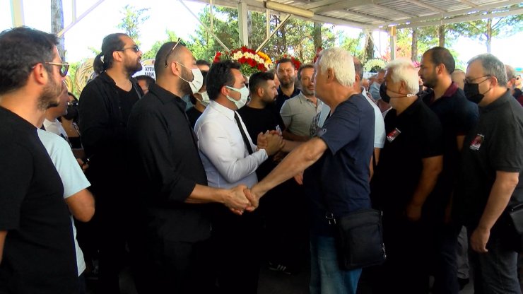  Eğitimci Nazmi Arıkan son yolculuğuna uğurlandı