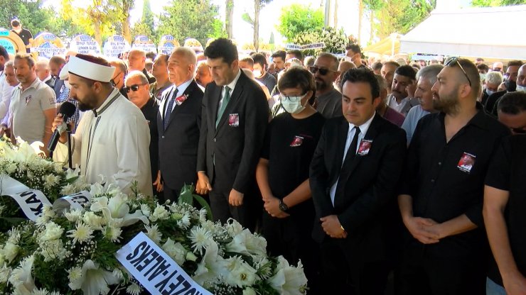  Eğitimci Nazmi Arıkan son yolculuğuna uğurlandı