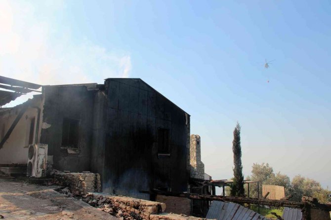 Odada her şey yandı, ‘Besmele’ yazısı yanmadı