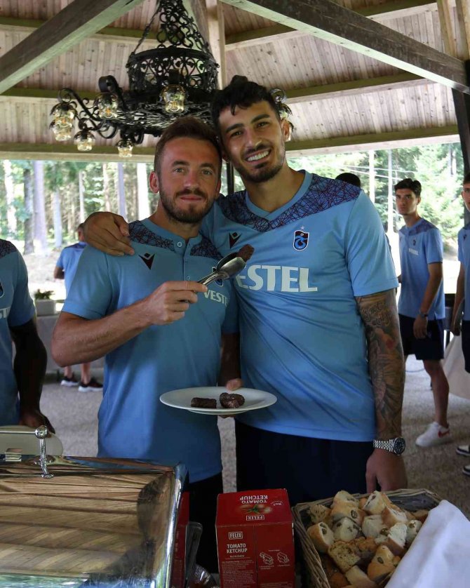 Trabzonspor'da barbekü partisi