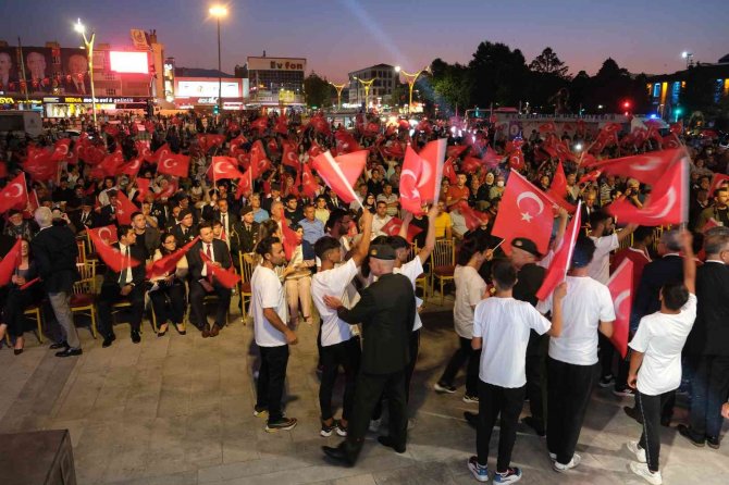 15 Temmuz gazisi Tümgeneral gözyaşlarını tutumadı