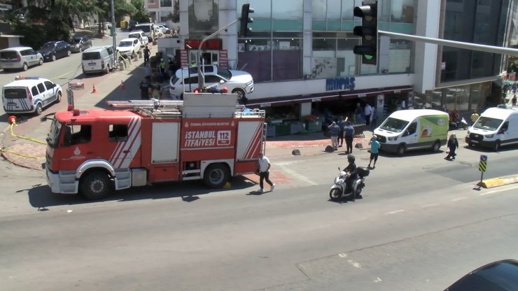 Kaldırımdaki iki kadını ezdi: 1 ölü 
