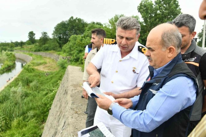 Samsun’da kayıp Emine’yi arama çalışmaları sürüyor
