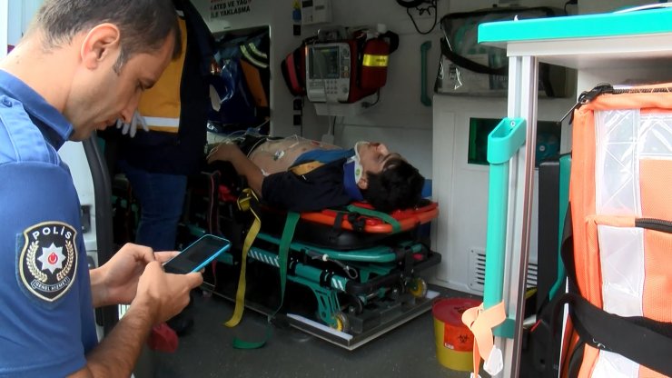 Tatil dönüşü kaza: 1'i ağır 4 yaralı 