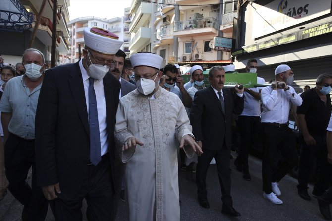 Vefat eden İskeçe Müftüsü Ahmet Mete'yi onbinler uğurladı