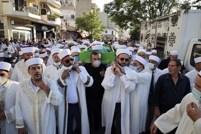 Vefat eden İskeçe Müftüsü Ahmet Mete'yi onbinler uğurladı