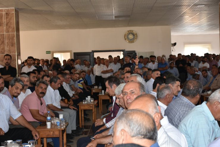 7 ailenin karıştığı ve 54 kişinin yaralandığı köydeki husumet, 'barış' ile sonuçlandı