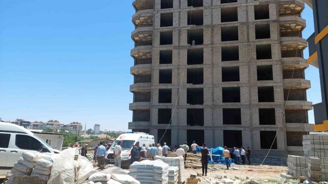 9. kattan düşen işçi hayatını kaybetti