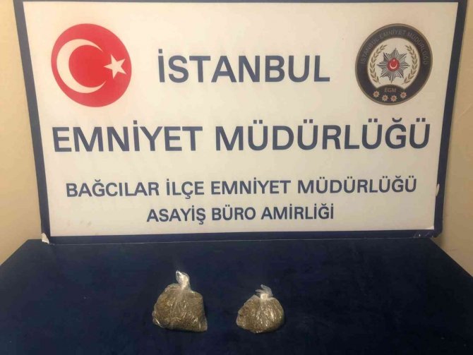Bağcılar’da 2 uyuşturucu taciri yakalandı