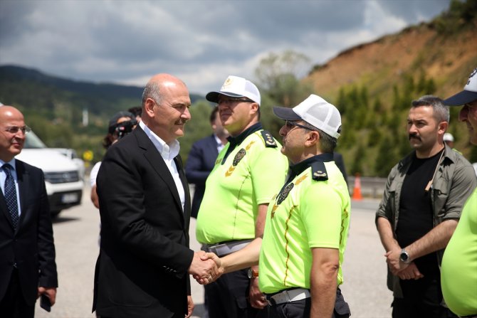 Bakan Soylu'dan gönderme: Şov yapmıyoruz!