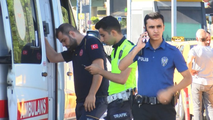 Zincirlikuyu'da zincirleme kaza: 2 yaralı